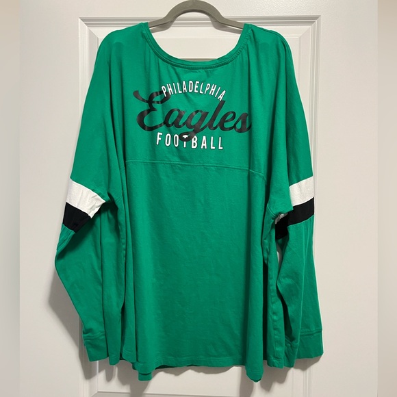 New Era Philadelphia Eagles women's plus size top - Picture 6 of 7